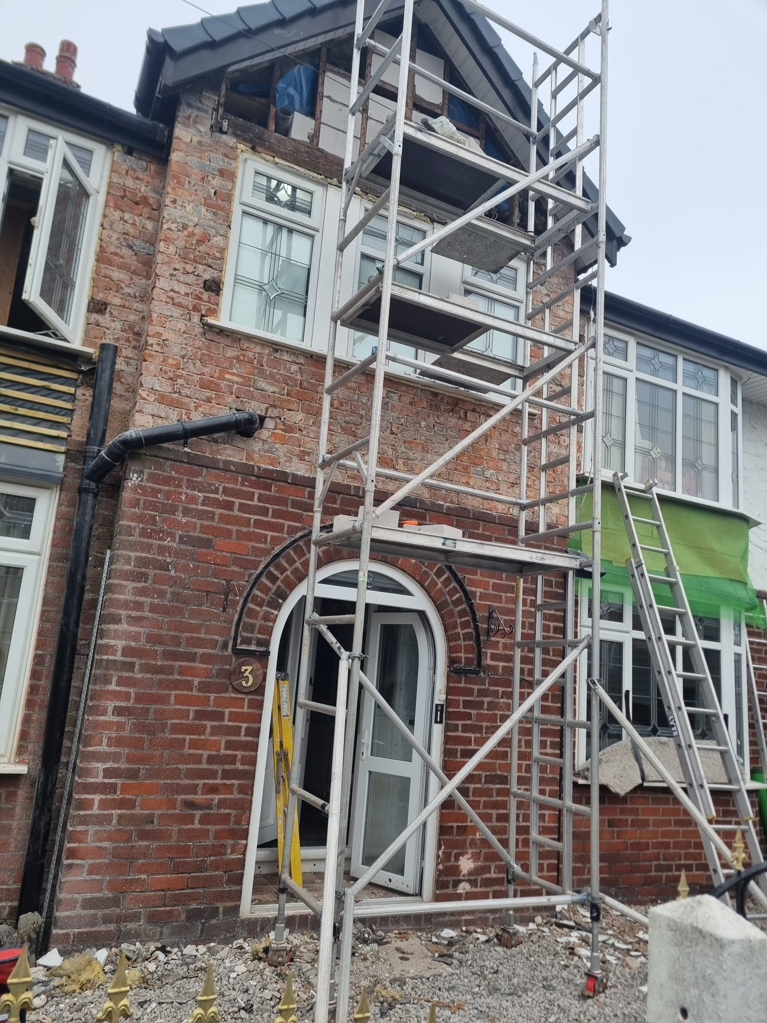 Scaffolded access